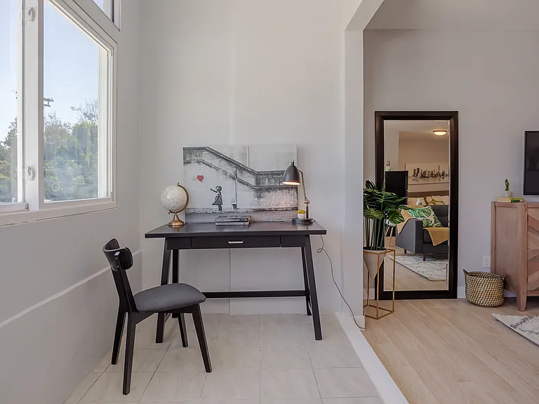 4648 Hollywood Blvd #103 — Photo 9