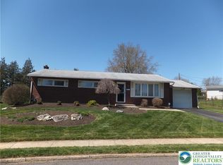 1264 California Ave, Whitehall, PA 18052