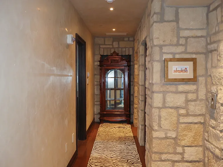 1200 Oread Ave #701 — Photo 8