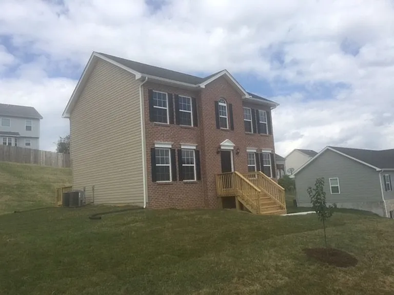 1475 Kensington Way — Photo 5