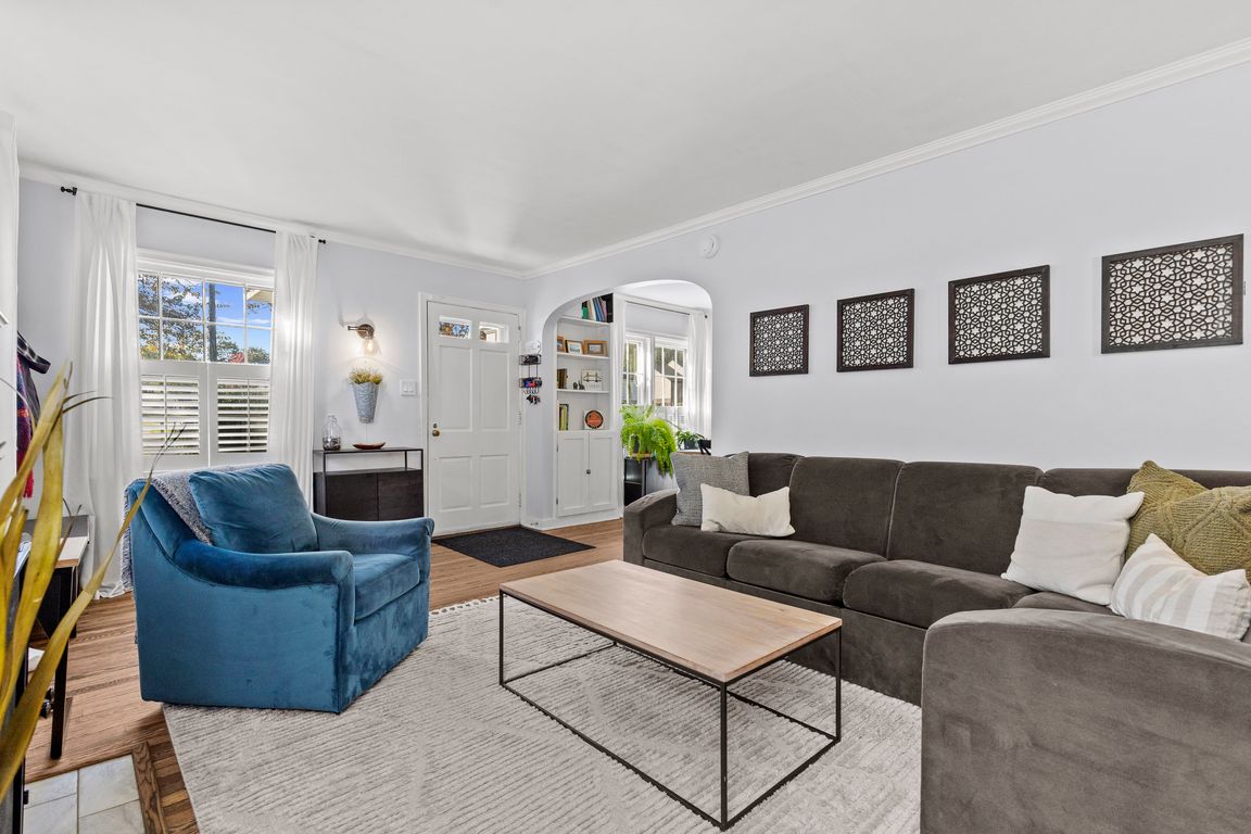 next background image