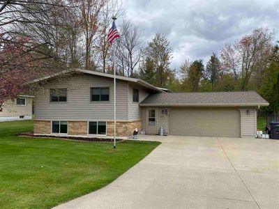 1016 W 5th St, Nekoosa, WI, 54457