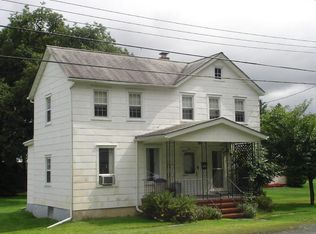 210 Avenue C, Matamoras, PA 18336
