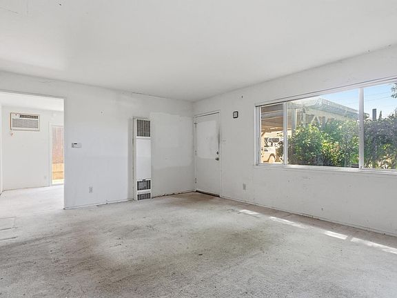 2nd image of 27 Goree Court