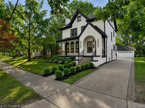24401 Emerson St, Dearborn, MI 48124