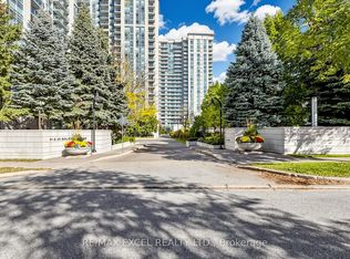 35 Bales Ave #916, Toronto, ON M2N 7L7