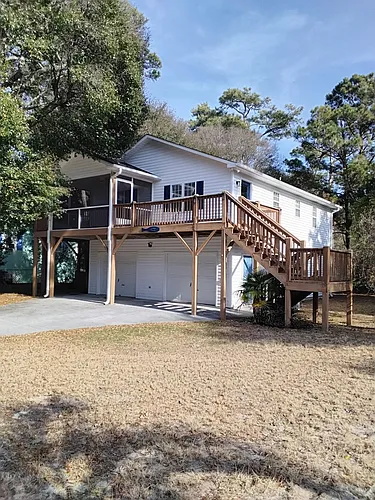 422 Holly St Photo 1