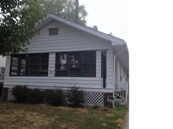 1816 S College St, Springfield, IL 62704