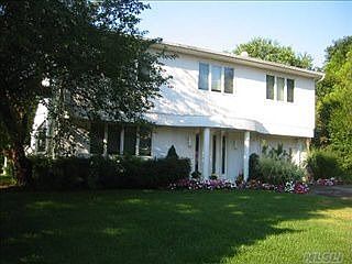 1st image of 2 Glatter Ln