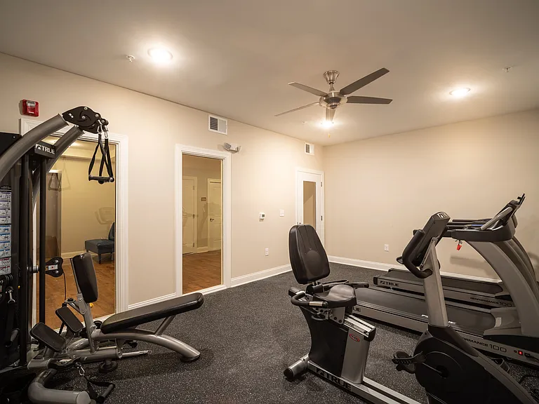 110 Fernwood Dr — Photo 37