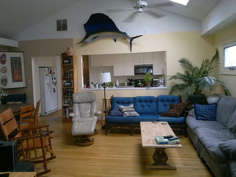 1179 N Highland Ave NE #3 — Photo 2