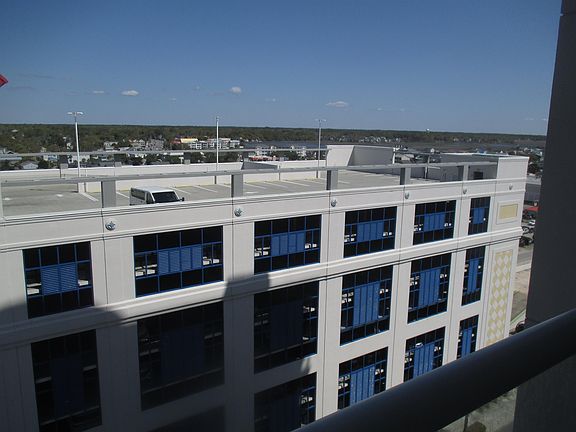 4th image of 2100 N Ocean Blvd. #1123