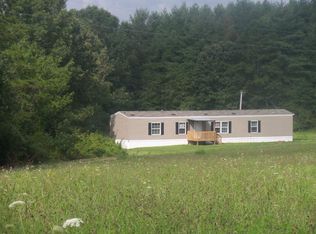 176 Claude Howard Rd, Deer Lodge, TN 37726