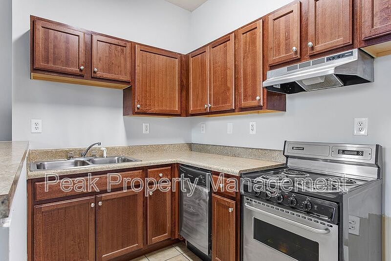 1st image of 1126 Hull St APT D