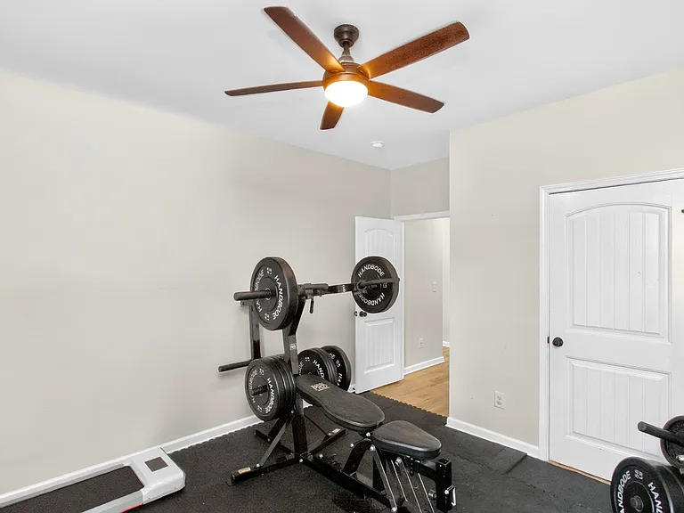 4000 Corey Ct — Photo 32