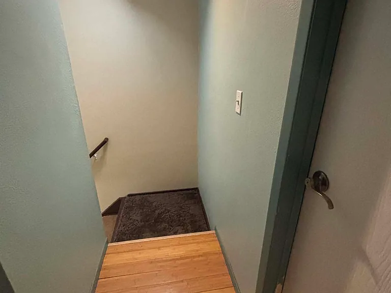 54 Nome Way #B — Photo 32