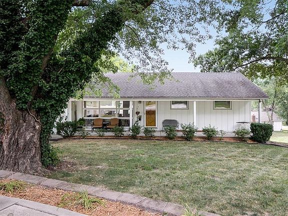 4th image of 1216 Craig Dr