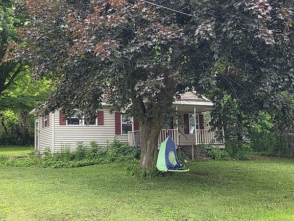3rd image of W9714 Kaufman St