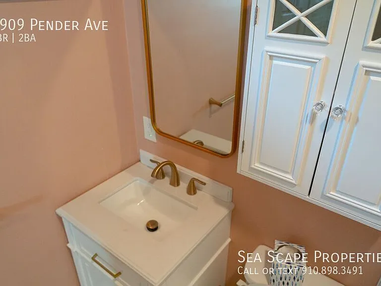 1909 Pender Ave — Photo 23