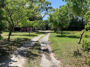 432 NE 63rd St, Ocala, FL 34479