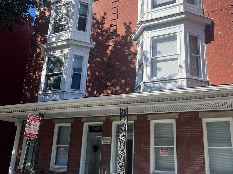 1st image of 145 S Mulberry St #2