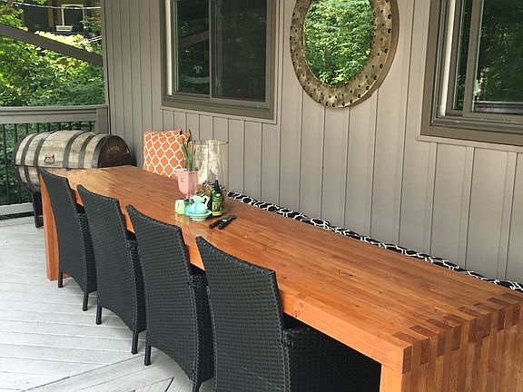 5th image of 16 Black Oak Dr