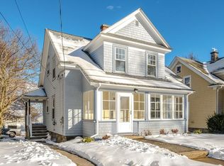 303 Lake Ave, Worcester, MA 01604