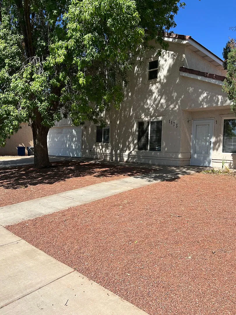 Nice 3 Bedroom, 2.5 bathroom townhome in St George! — Photo 2