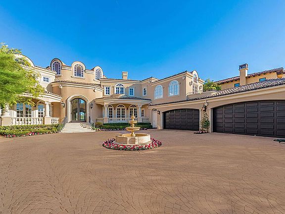 2nd image of 2148 Stratford Cir