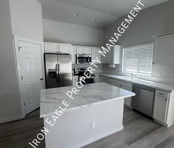 4363 W Sunny Cv — Photo 10