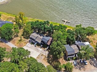 344 Peach Island Rd, Trinity, TX 75862