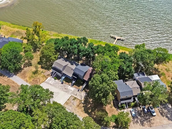 344 Peach Island Rd, Trinity, TX 75862