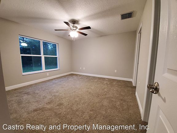 4th image of 8903 N Amboy Dr