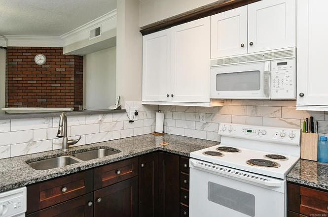 1st image of 1847 Spaulding Cir