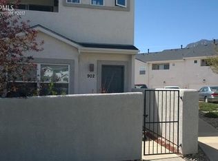 902 Mountain Crest Vw, Colorado Springs, CO 80906