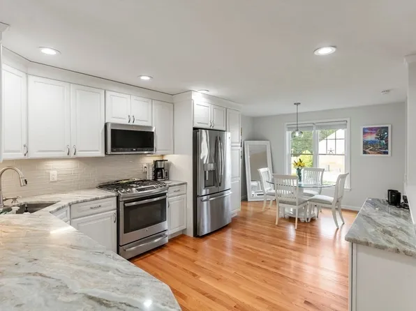 3 Sarah Reed Hunt Way, Middleboro, MA 02346