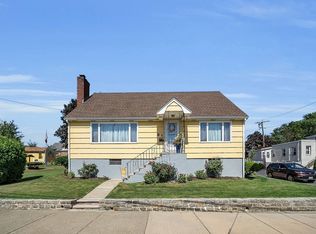 3 Madison Ave, Chelsea, MA 02150