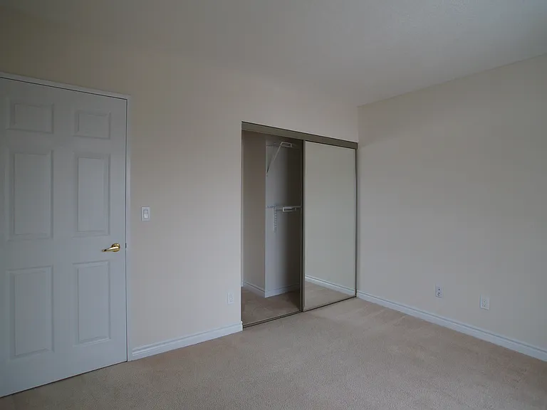 237 Auburn Dr — Photo 20