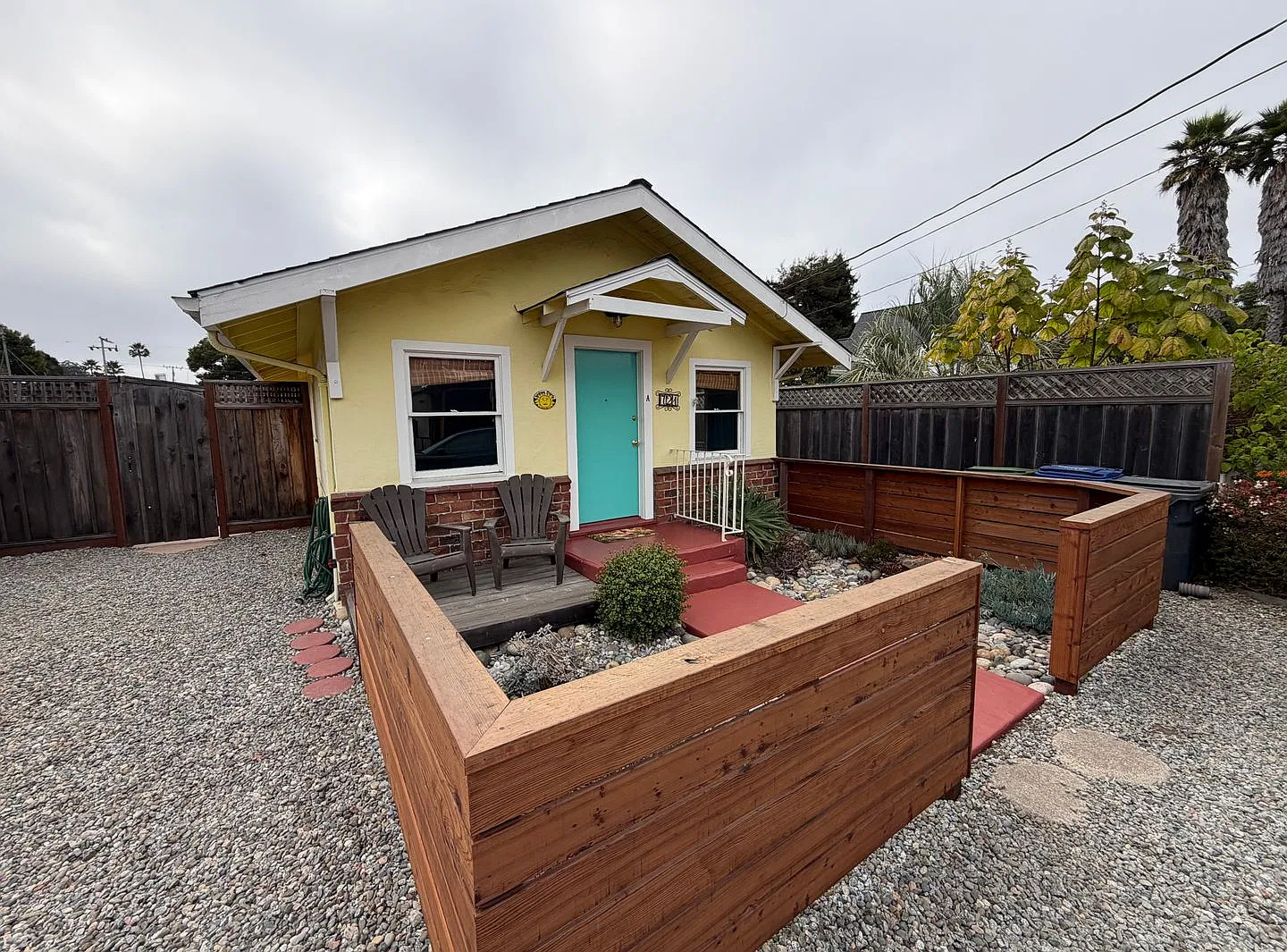 721 37Th Ave Cottages — Photo 2