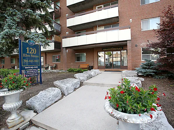 120 Elm St, Collingwood, ON L9Y 4E6