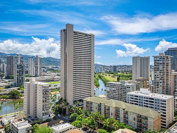 2nd image of 2092 Kuhio Ave APT 2405