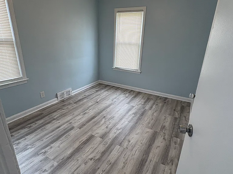 Downstairs Bedroom 1