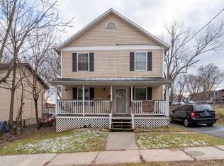 21 Loomis St, Hartford, CT 06120
