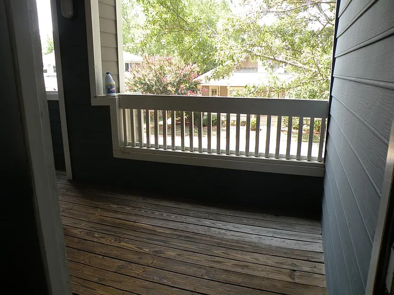 Front deck