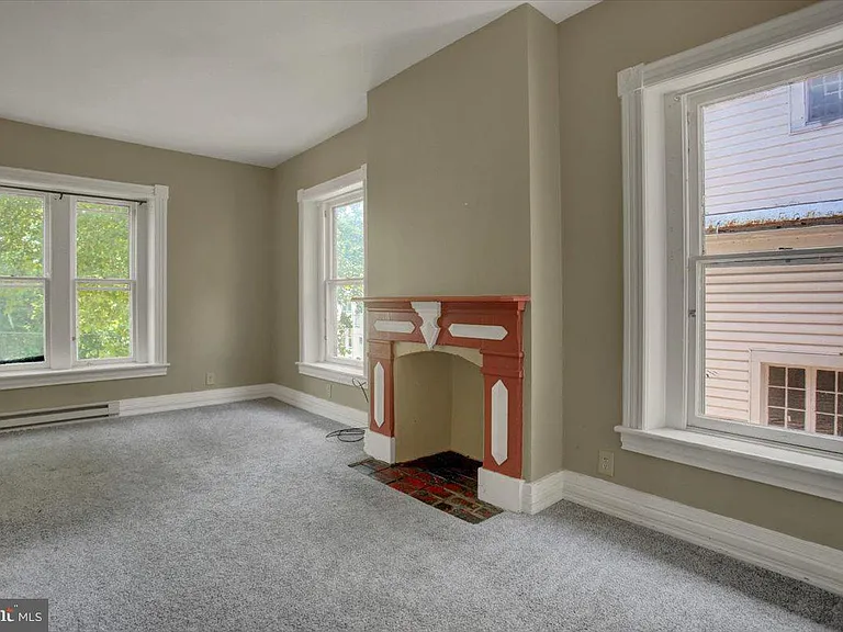 217 S Prospect St #3 — Photo 12