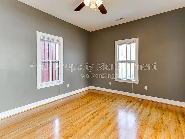 710 N 1st St — Photo 21