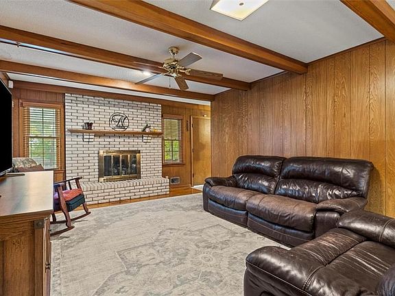 4th image of 6200 Moats Dr