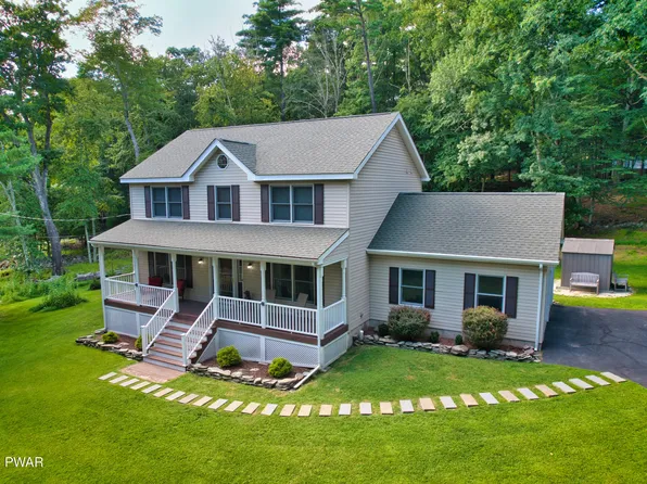 135 Blueberry Dr, Milford, PA 18337