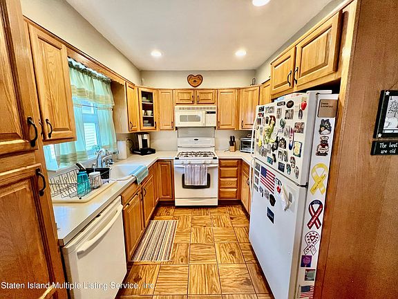 5th image of 455 Livermore Ave