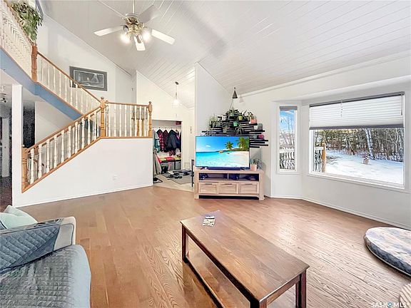 4th image of 616 Rural Address